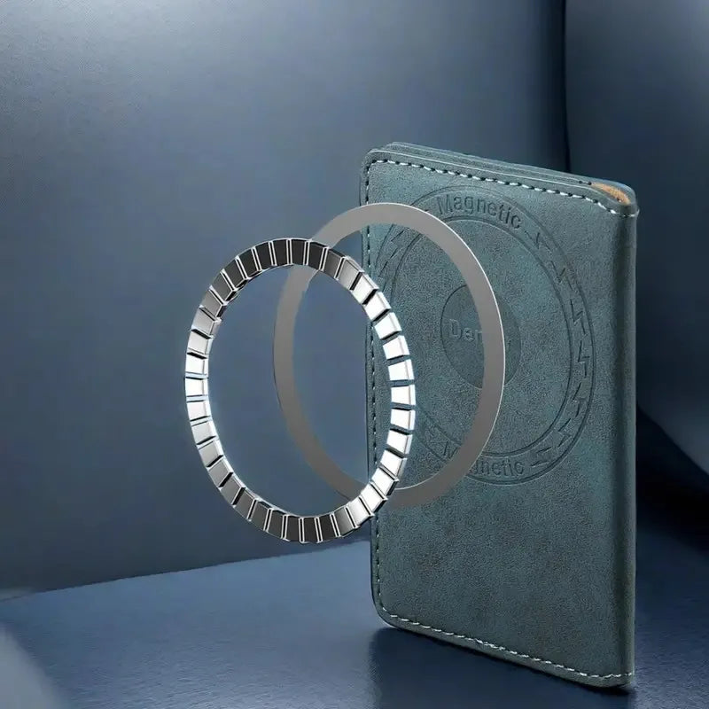 Magnetisches Handy-Kartenetui aus Leder ⎜ Dünner Kartenhalter mit sicherem Halt und integriertem NFC-Schutz