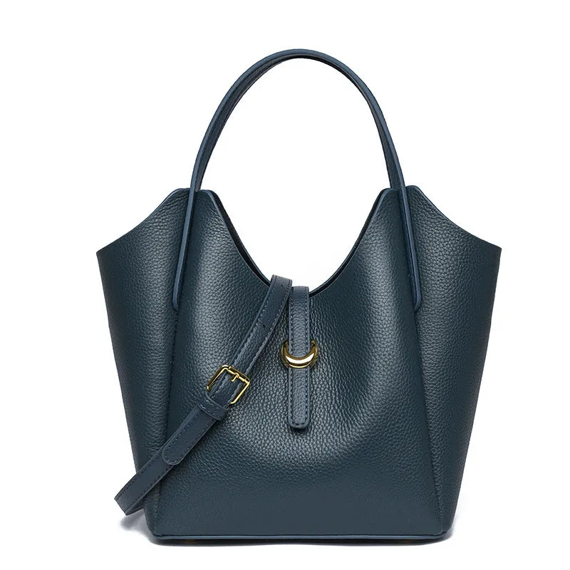 Henkeltasche für Damen aus Lederoptik ⎜ Geräumige Umhängetasche mit Tragegriff für elegante Alltagslooks