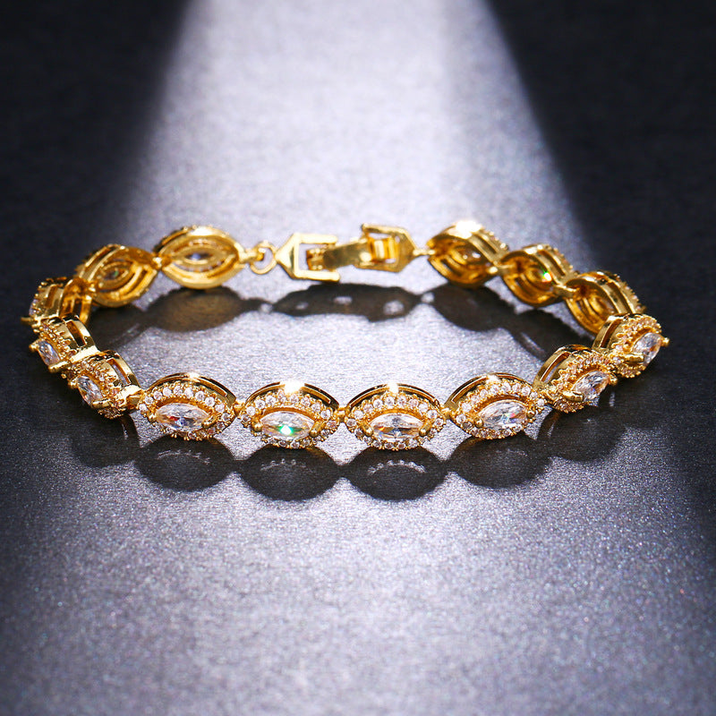 Abendarmband mit Zirkonia ⎜ Funkelndes Design mit olivenförmigen Elementen für festliche Outfits