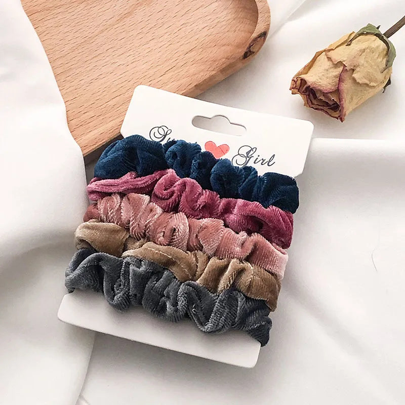 Haarband Set aus Stoff für Damen ⎜ Bunte Scrunchies in Naturtönen für schonendes und stylisches Haarstyling