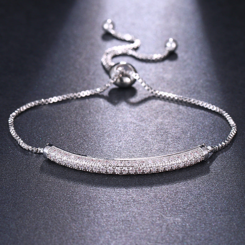 Damenarmband mit Zirkonia-Besatz ⎜ Funkelndes Design mit Zugverschluss für elegante Momente
