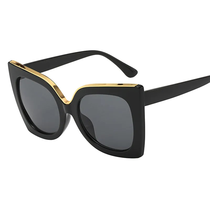 Modische Sonnenbrille für Damen ⎜ Markantes Design mit breitem Rahmen für stilvolle Auftritte