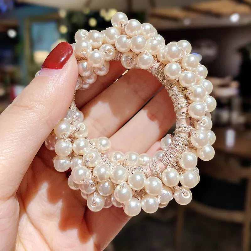 Perlen Haargummi für Damen ⎜ Elastisches Haarband mit edler Optik für festliche Frisuren und elegante Styles
