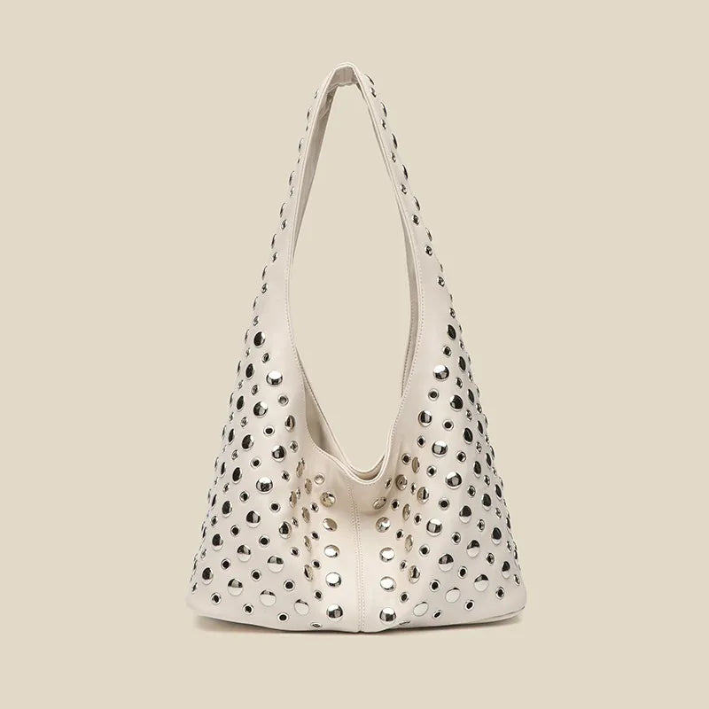 Damen Umhängetasche mit Nieten ⎜ Modische Schultertasche mit Metallic-Akzenten für trendige Looks
