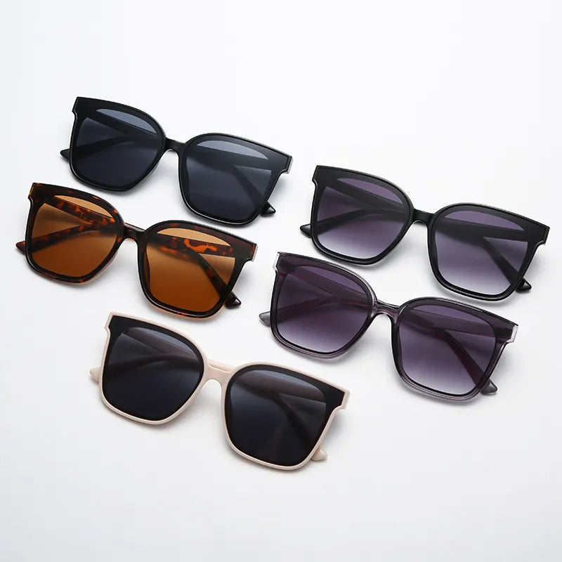 Unisex Oversize-Sonnenbrille im Vintage-Stil ⎜ Modisch geschützt bei jedem Wetter