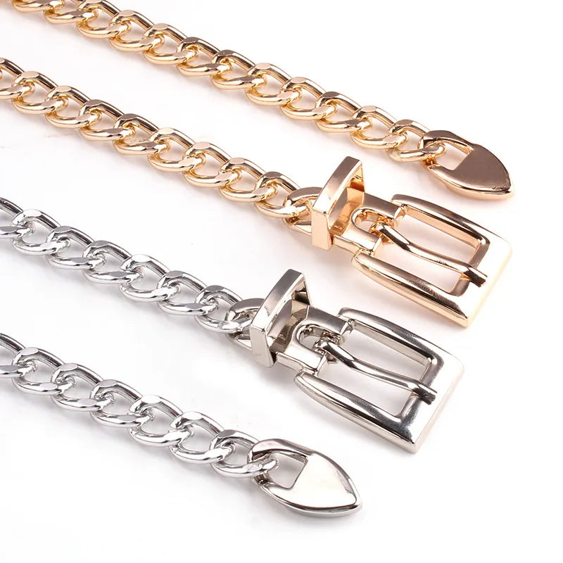 Goldene Taillenkette für Damen ⎜ Modisches Kettendetail für Partykleider und elegante Outfits