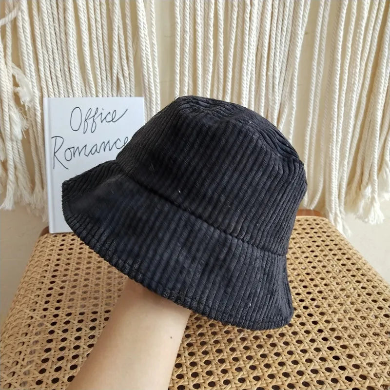 Cord-Fischerhut für Damen ⎜ Warmer Winterhut im schlichten Stil