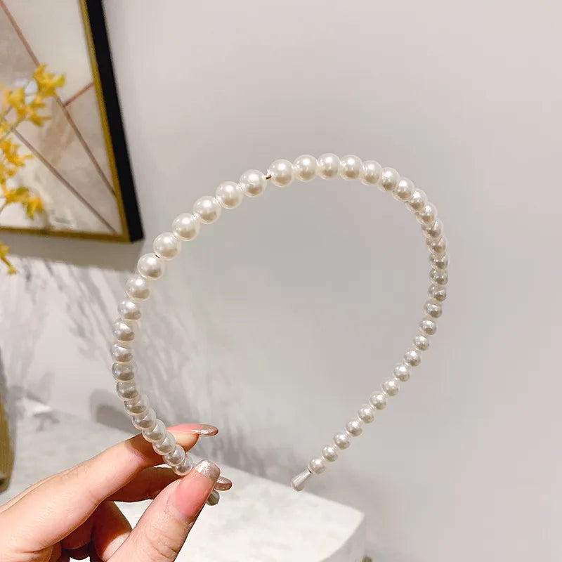 Perlen Haarreif für Damen ⎜ Schlanker Kopfschmuck mit elegantem Design für festliche und alltägliche Anlässe