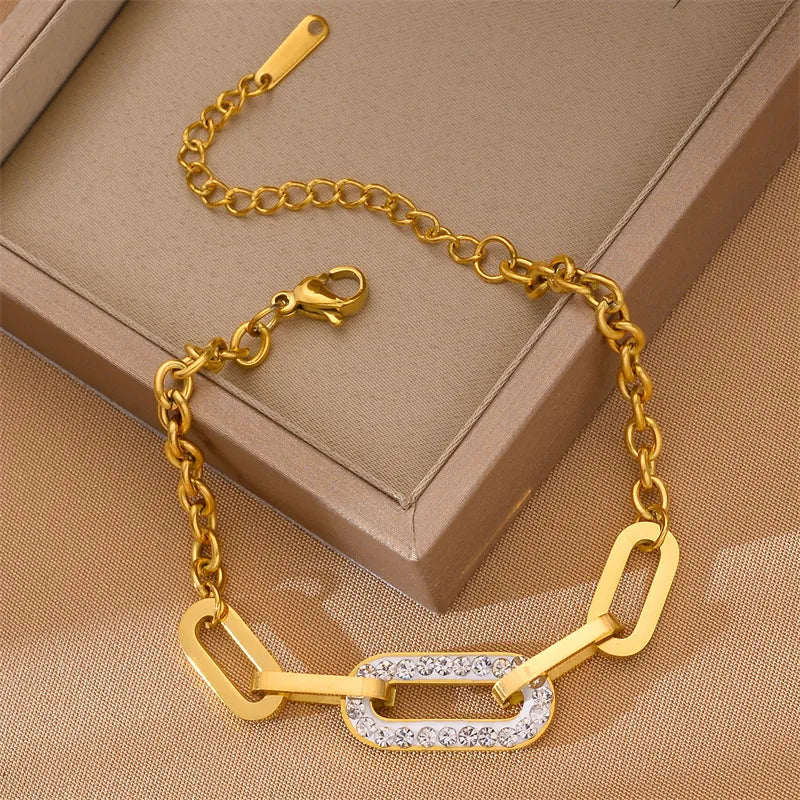 Vergoldetes Damenarmband ⎜ Gliederkette mit funkelndem Ovalelement für moderne Eleganz
