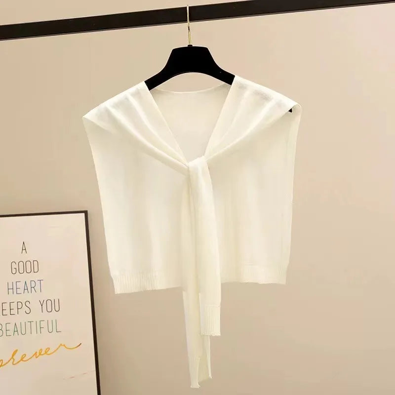 Gestreifter Damen-Strickschal ⎜ Vielseitig kombinierbar für moderne Layering-Looks
