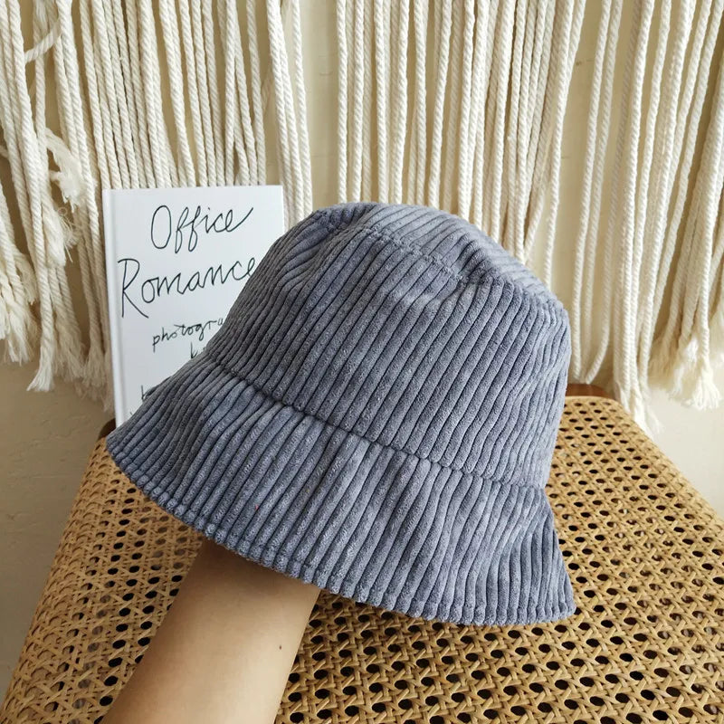 Cord-Fischerhut für Damen ⎜ Warmer Winterhut im schlichten Stil