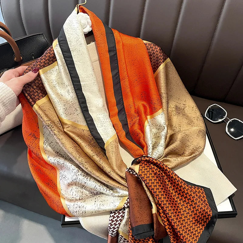 Seidenschal für Damen ⎜ Glänzendes Satintuch für stilvolle Alltags- und Bürolooks