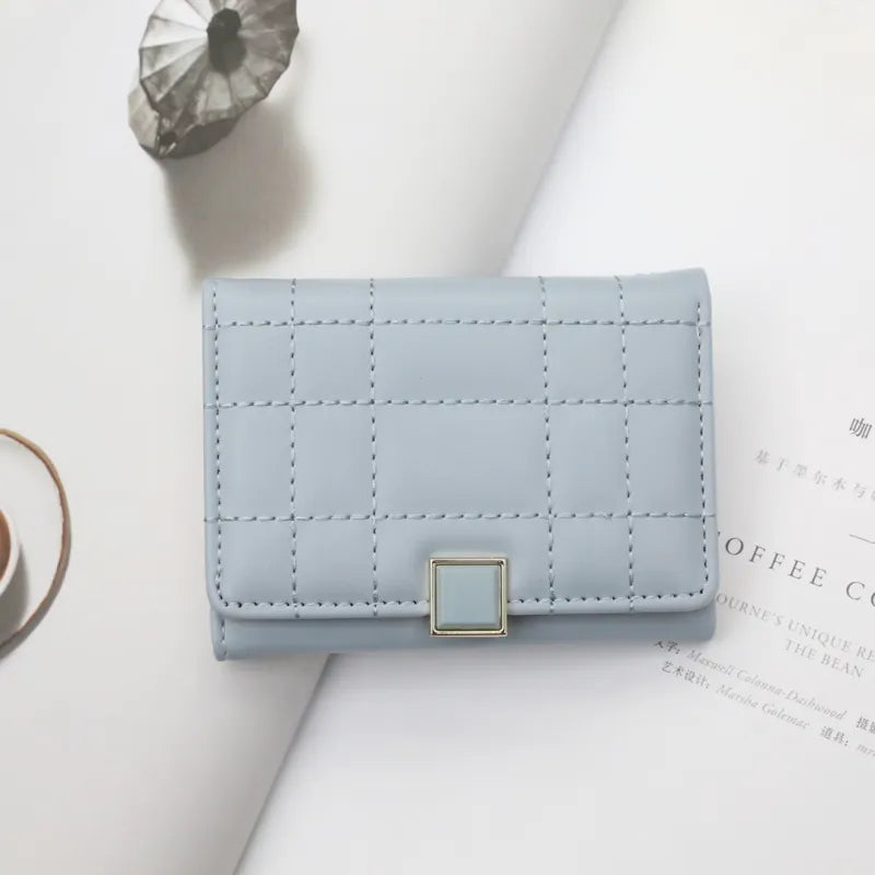 Kurzformat Geldbörse für Damen ⎜ Schlichtes Design mit Druckknopfverschluss für Alltag und Freizeit
