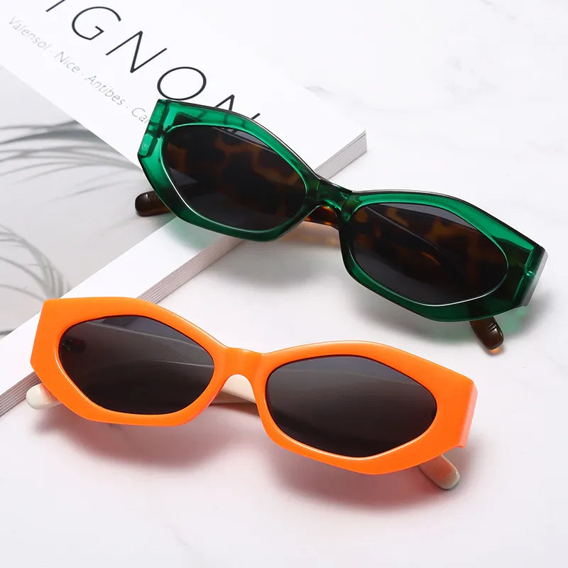 Sonnenbrille mit Mini-Rahmen für Damen ⎜ Kompakt, stylisch & schützend zugleich