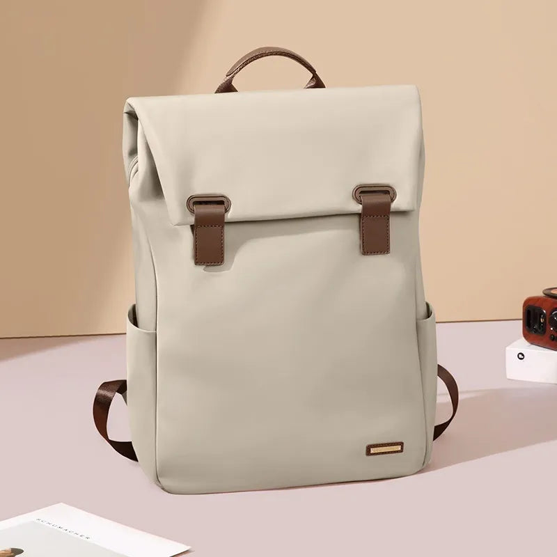 Reiserucksack für Damen mit Klappe ⎜ Stylischer Tagesrucksack mit viel Platz für Freizeit und Büro