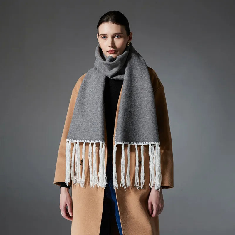 Unifarbener Winterschal im Wollmix ⎜ Doppellagige Damenwahl für warme und vielseitige Looks