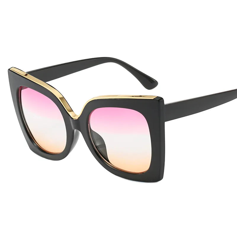 Modische Sonnenbrille für Damen ⎜ Markantes Design mit breitem Rahmen für stilvolle Auftritte
