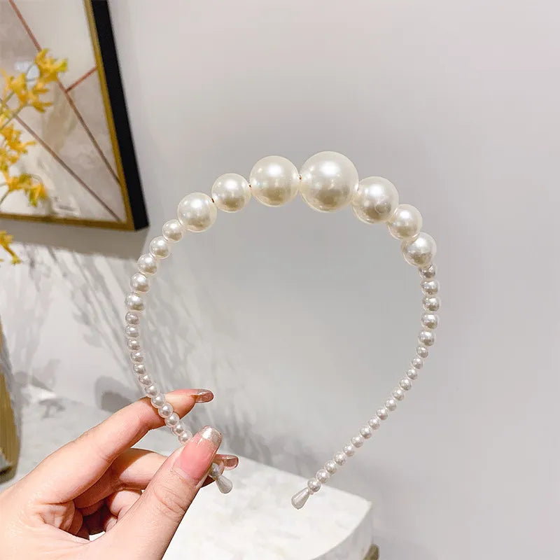 Perlen Haarreif für Damen ⎜ Schlanker Kopfschmuck mit elegantem Design für festliche und alltägliche Anlässe