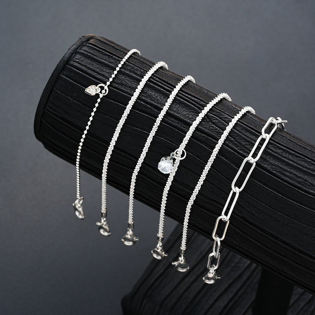 Armband-Set für Damen ⎜ Vielseitige Armbänder im Lagenstil für stilvolle Alltags- und Festtagslooks