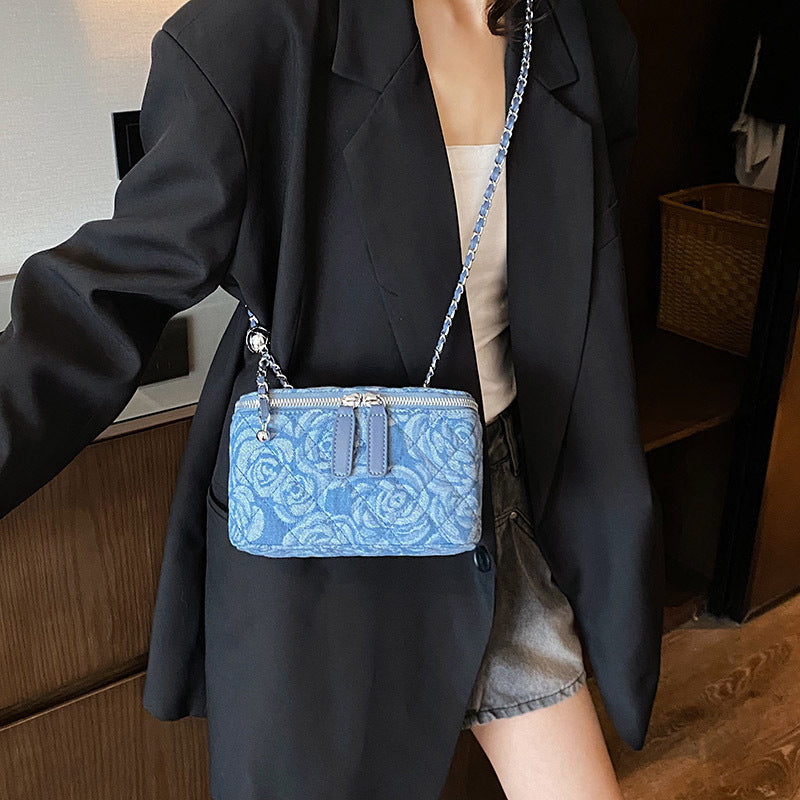 Jeans Schultertasche für Damen ⎜ Modische Crossbody Tasche aus Denim mit Reißverschluss für Alltag und Freizeit