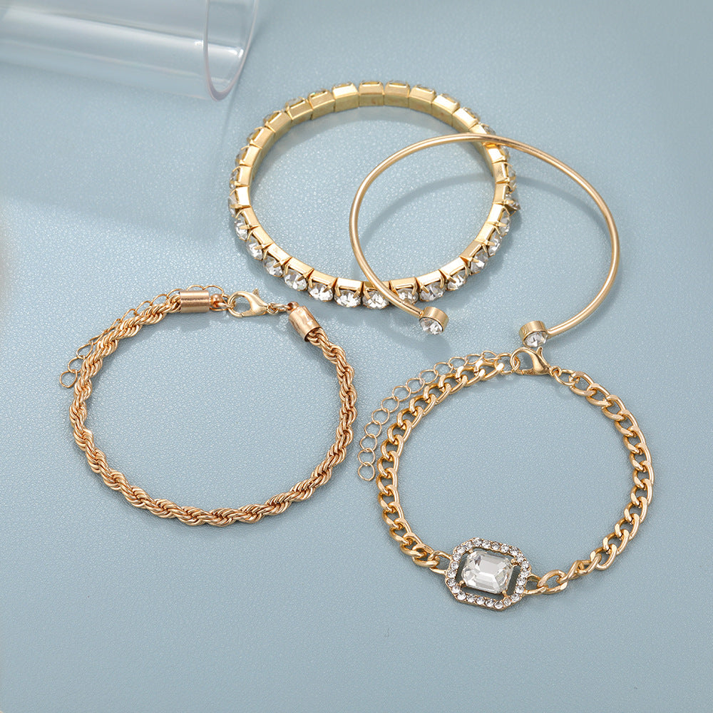 Vintage-inspiriertes Armband-Set ⎜ Mit Strassbesatz und gedrehtem Design für elegante Kombinationen