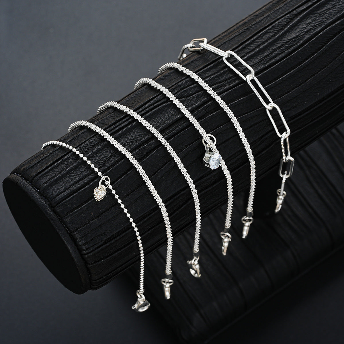 Armband-Set für Damen ⎜ Vielseitige Armbänder im Lagenstil für stilvolle Alltags- und Festtagslooks