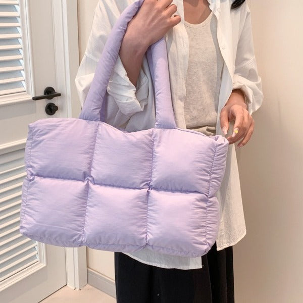 Puff-Tasche für Damen ⎜ Gepolsterte Schultertasche in Stepp-Optik für gemütliche Tage