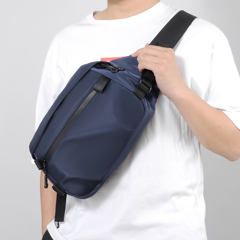 Strapazierfähige Brusttasche für Herren ⎜ Robustes Modell mit großem Stauraum für Alltag und Freizeit