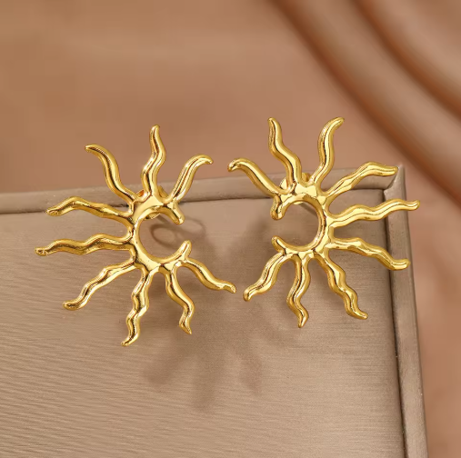 Sommerlicher Ohrring für Damen ⎜ Maritimes Design mit Sonnenmotiven für Urlaubsfeeling