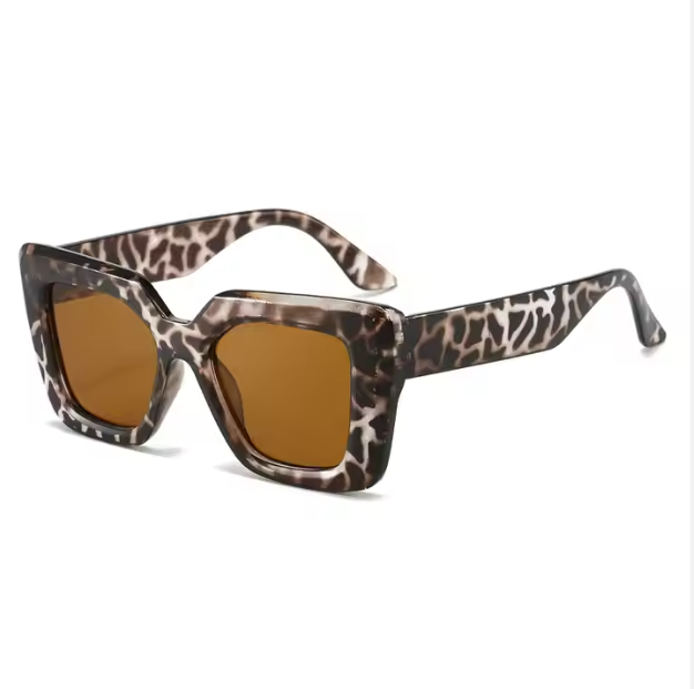 Oversize-Sonnenbrille für Damen ⎜ Trendiger Look für selbstbewusste Auftritte