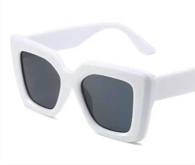 Oversize-Sonnenbrille für Damen ⎜ Trendiger Look für selbstbewusste Auftritte