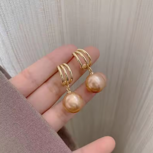 Perlenohrringe im Retro-Stil ⎜ Dezente Vintage-Optik mit goldenen Ringen für zeitlose Alltags-Eleganz