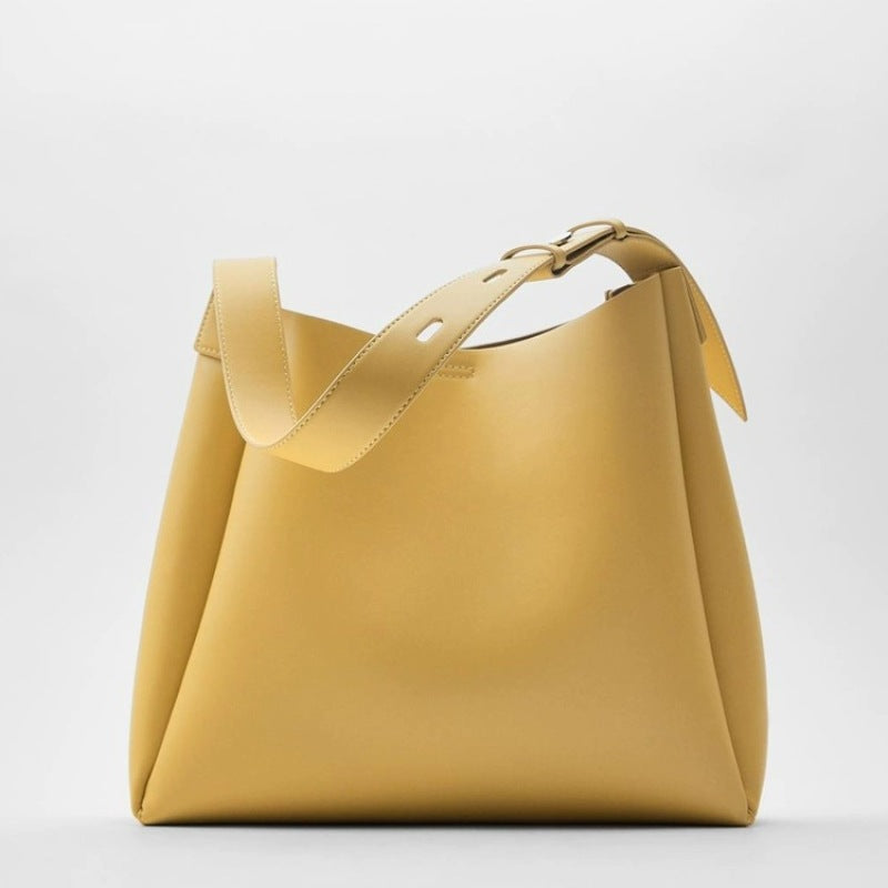 Damen Schultertasche in Gelb ⎜ Schlichte Tragetasche mit breitem Riemen und viel Platz für den Alltag