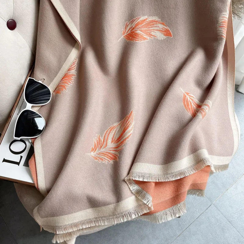Schal mit Fransen im Kaschmirstil ⎜ Zeitloses Design für warme Herbst- und Winteroutfits