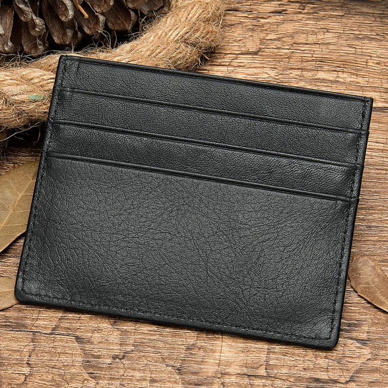 Schlankes RFID-Kartenetui aus Leder ⎜ Minimalistisches Design mit 6 Kartensteckplätzen