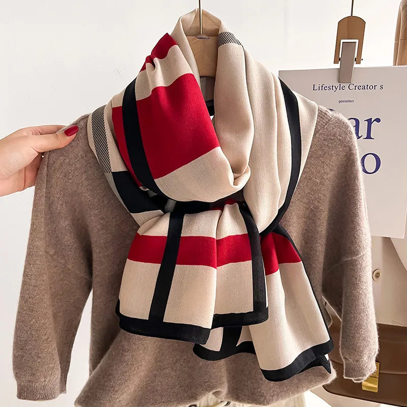 Herbst- und Winterschal für Damen ⎜ Kuscheliges Karotuch für klassische Looks und warme Tage