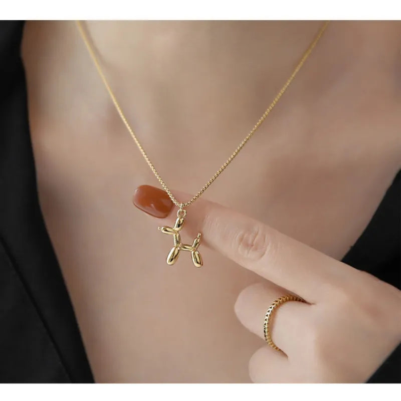 Kreative Halskette im Balloon-Style ⎜ Vergoldete Damenkette mit Hund-Anhänger für trendige Looks