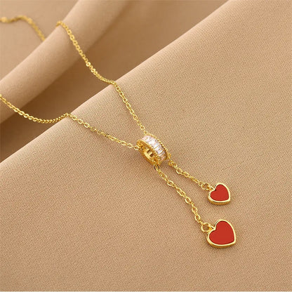 Romantische Herz-Kette für Damen ⎜ Vergoldetes Schmuckstück mit zwei Anhängern für stilvolle Outfits