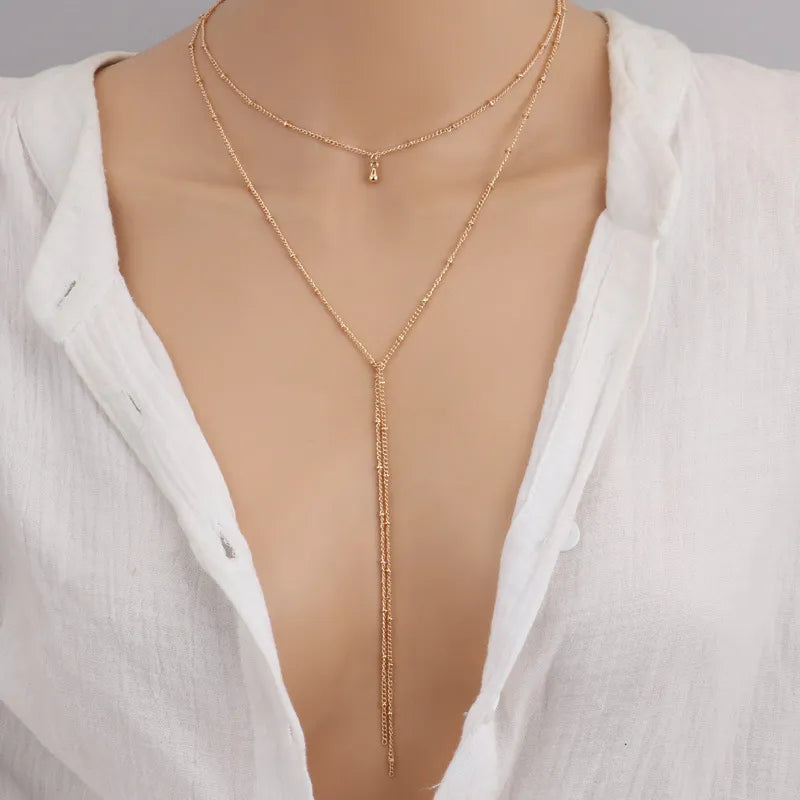 Zarte Damenhalskette in Goldoptik ⎜ Retro Design mit langer Kette für elegante Abende