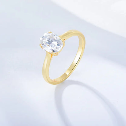 Ring für Damen in Goldoptik ⎜ Klassischer Solitärring mit Zirkonia für elegante Anlässe und Hochzeiten