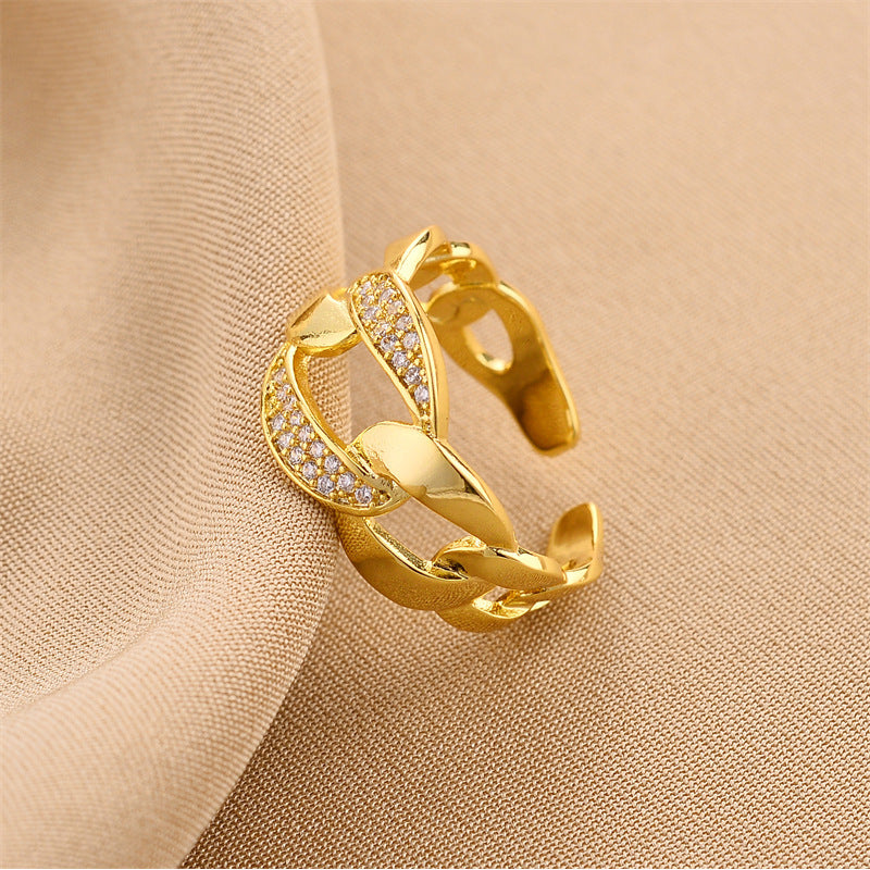 Damenring im Kettendesign ⎜ Offener Ring in Goldoptik mit Zirkonia-Besatz für moderne und auffällige Styles