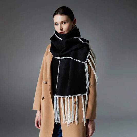 Unifarbener Winterschal im Wollmix ⎜ Doppellagige Damenwahl für warme und vielseitige Looks