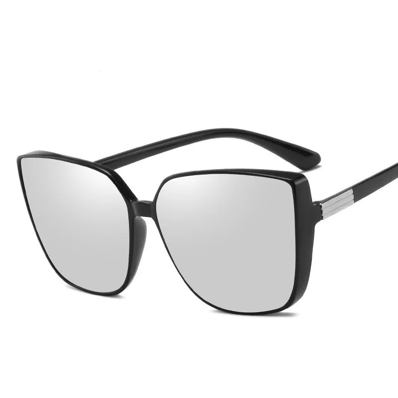 Modische Damen-Sonnenbrille mit breitem Rahmen ⎜ Markanter Look mit zuverlässigem UV-Schutz