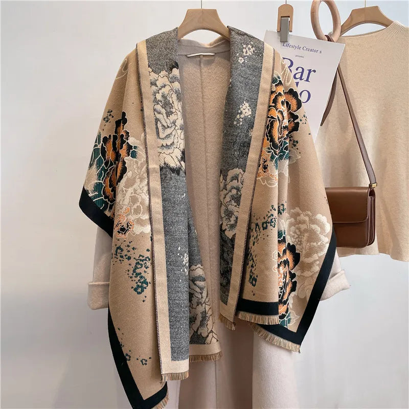 Kaschmirimitat-Schal mit Blumenprint ⎜ Warmer Fransen-Schal für stilvolle Wintermomente