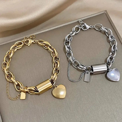 Goldenes Damenarmband mit Herzanhänger ⎜ Robuste Kette für ausdrucksstarke und modische Styles