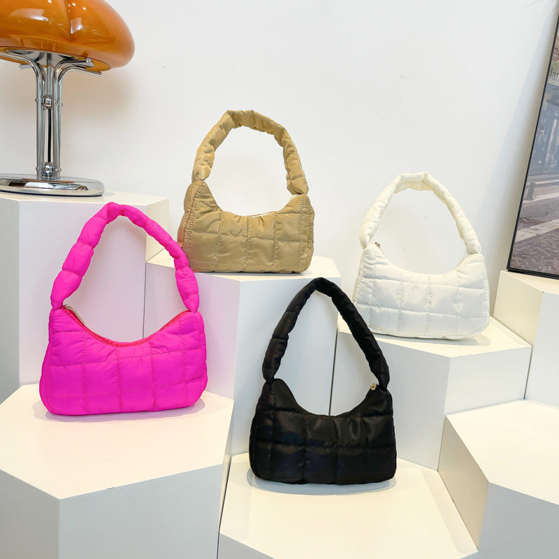 Unterarmtasche für Damen ⎜ Gepolsterte Schultertasche in Trendfarben für Alltag und Freizeit