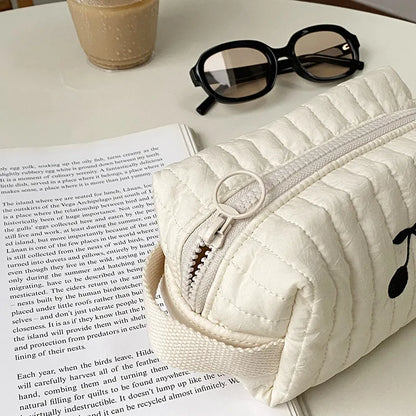 Kosmetiktasche mit Kirschmotiv ⎜ Gepolsterte Reise- und Alltagstasche mit Reißverschluss