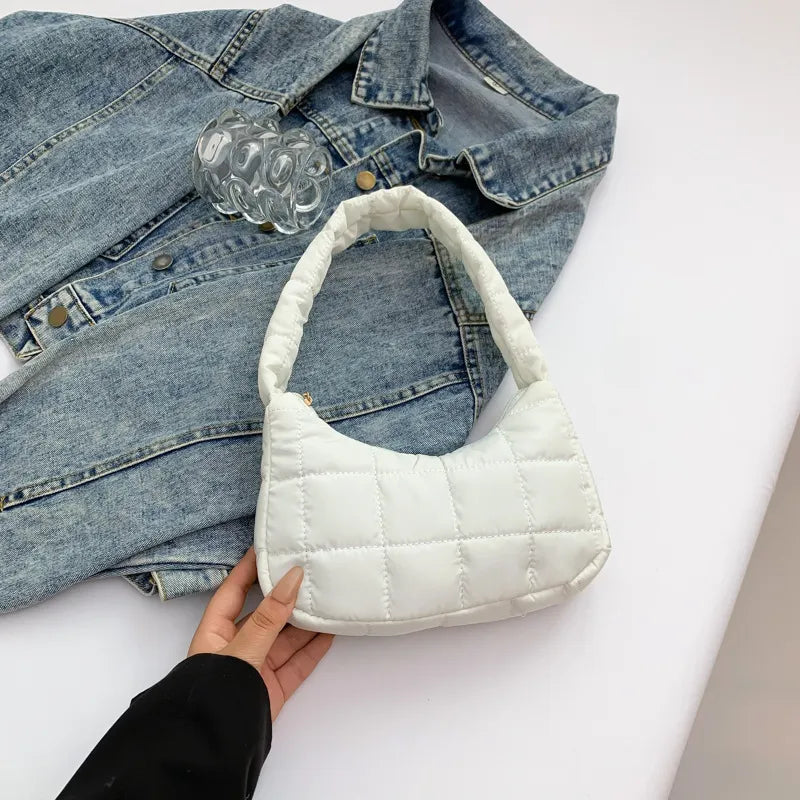 Unterarmtasche für Damen ⎜ Gepolsterte Schultertasche in Trendfarben für Alltag und Freizeit