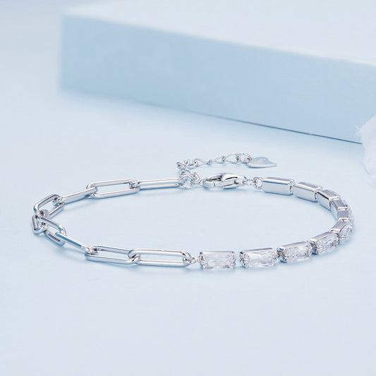 Schlichtes Zirkonia-Armband für Damen ⎜ Feines Silberkettchen für dezente Eleganz im Alltag und zu Anlässen (925 Silber)