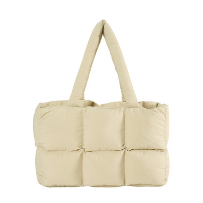 Puff-Tasche für Damen ⎜ Gepolsterte Schultertasche in Stepp-Optik für gemütliche Tage